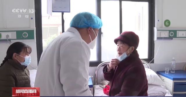 
上海各大医院黄牛代挂号电话票贩子号贩子网上预约挂号,住院检查加快,扩大病区 转换ICU病房……县乡村镇医疗机构全力接诊新冠患者
