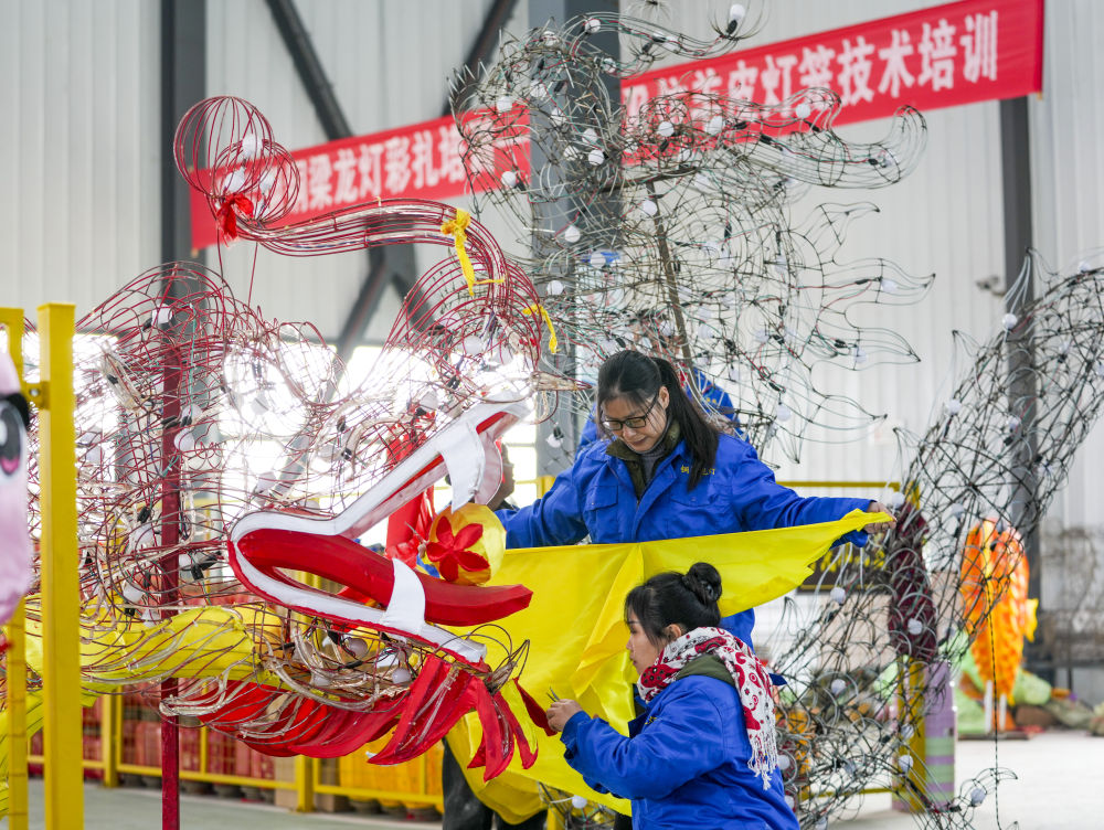 
南京鼓楼医院黄牛代挂号电话票贩子号贩子网上预约挂号,住院检查加快,新春走基层｜重庆铜梁：传统龙灯成富民新产业