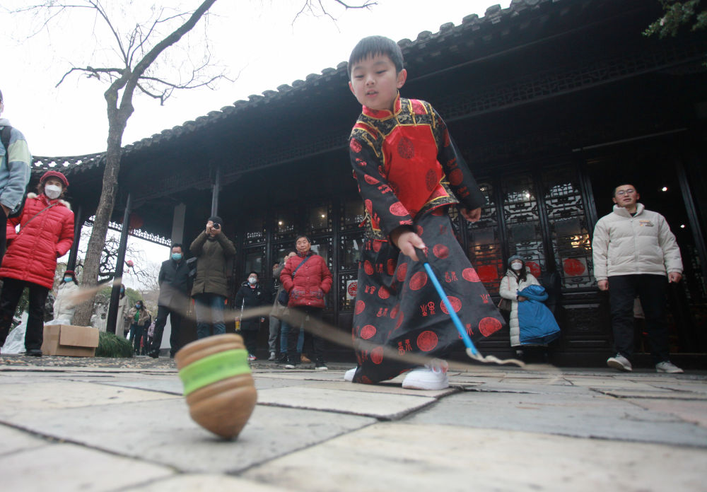 
西安市儿童医院黄牛代挂号电话票贩子号贩子网上预约挂号,住院检查加快,新华全媒+|镜头里的中国年：兔年第一天的中国
