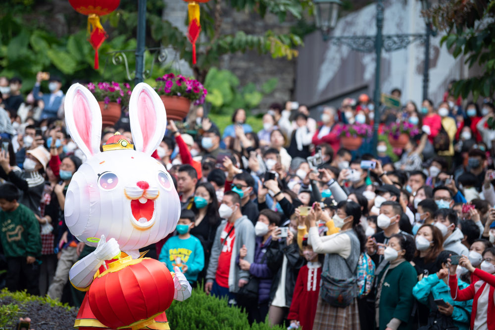 
西安市儿童医院黄牛代挂号电话票贩子号贩子网上预约挂号,住院检查加快,新华全媒+|镜头里的中国年：兔年第一天的中国