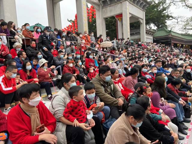 
天津肿瘤医院黄牛代挂号电话票贩子号贩子网上预约挂号,住院检查加快,过年｜乡村赏花、文博体验……春节省内游花样齐“上阵”
