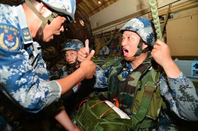 
中国中医科学院广安门医院黄牛代挂号电话票贩子号贩子网上预约挂号,住院检查加快,亮相春晚现场的空军少校，是什么来头？