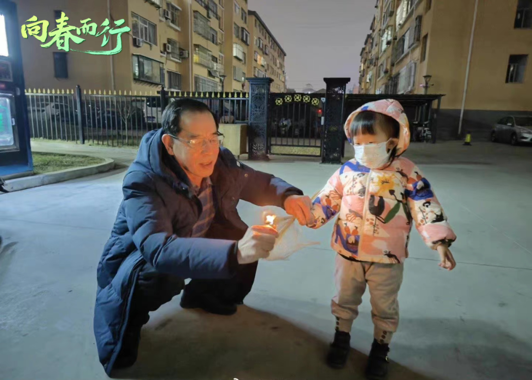 
天津各大医院黄牛代挂号电话票贩子号贩子网上预约挂号,住院检查加快,关于“团圆”的这些瞬间 哪个戳中了你？