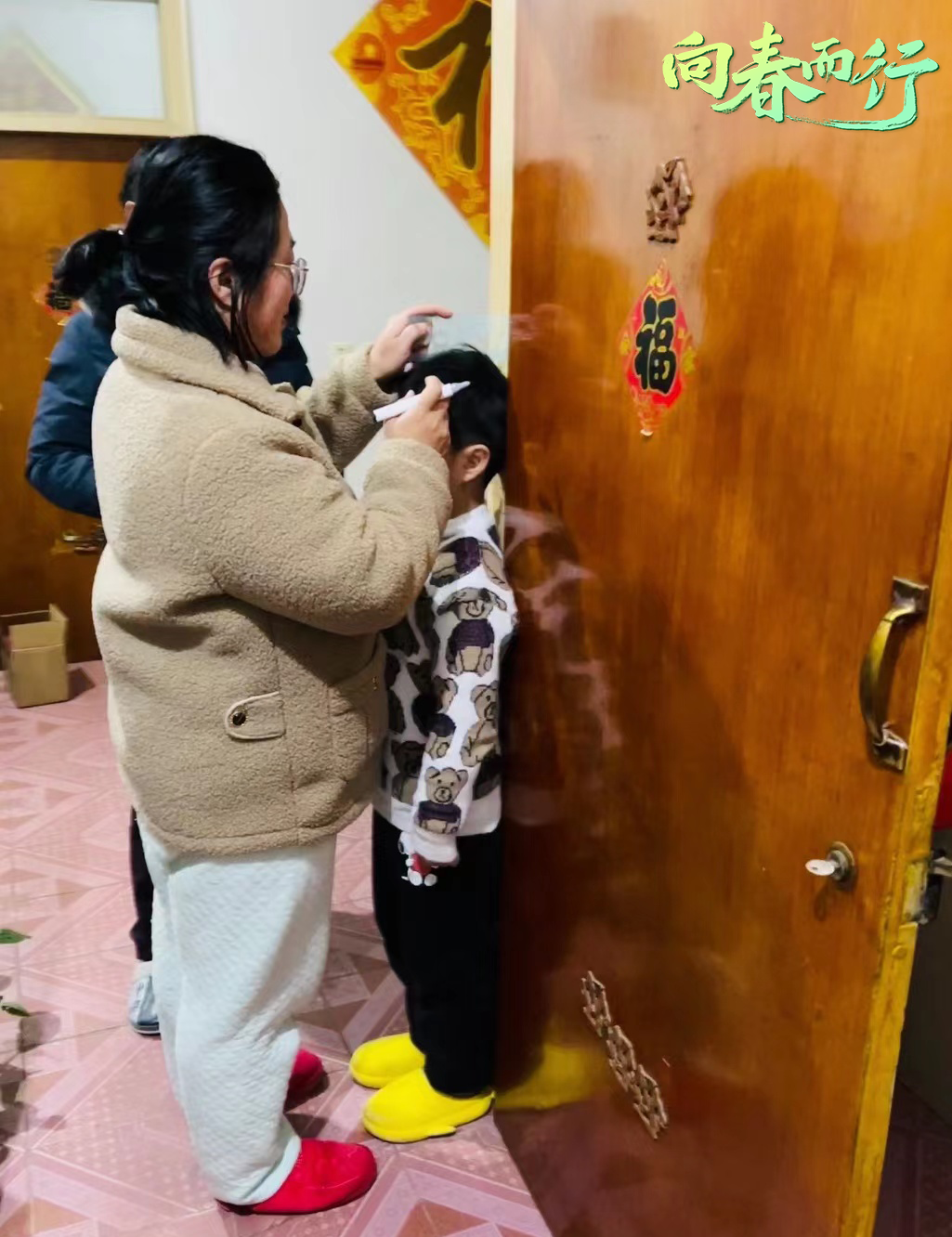 
天津各大医院黄牛代挂号电话票贩子号贩子网上预约挂号,住院检查加快,关于“团圆”的这些瞬间 哪个戳中了你？