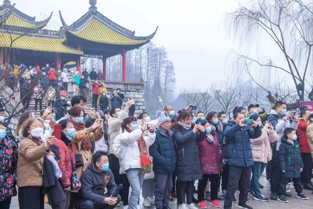 
首都医科大学附属北京口腔医院黄牛代挂号电话票贩子号贩子网上预约挂号,住院检查加快,强信心 一起拼｜新春燃旺新消费