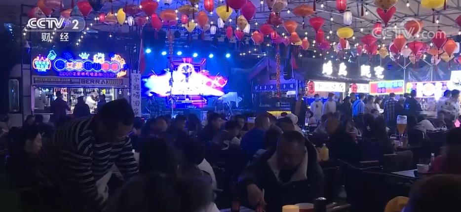 
北大医院黄牛代挂号电话票贩子号贩子网上预约挂号,住院检查加快,过年 | “夜经济”回暖 古城更具生机活力