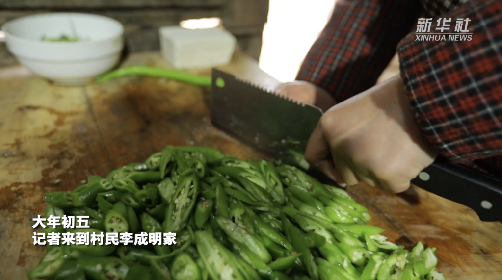 
北京中日友好医院黄牛代挂号电话票贩子号贩子网上预约挂号,住院检查加快,新春走基层丨农村一线防疫见闻