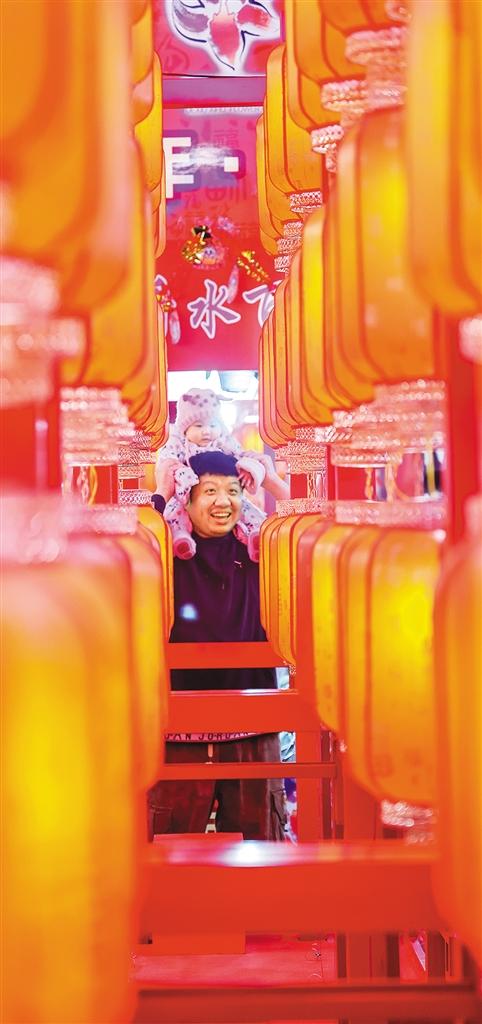 
首都医科大学附属天坛医院黄牛代挂号电话票贩子号贩子网上预约挂号,住院检查加快,花城花市闹新春