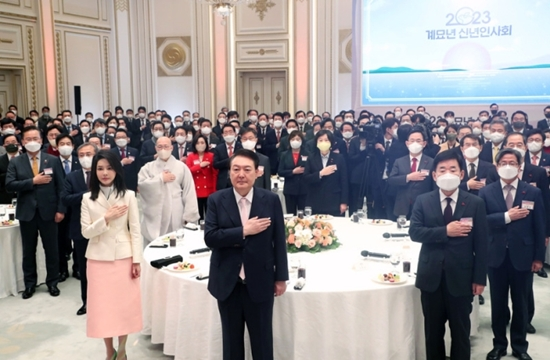 
中山一院黄牛代挂号电话票贩子号贩子网上预约挂号,住院检查加快,韩最大在野党拒绝参加尹锡悦新年问候会，转身去见了文在寅