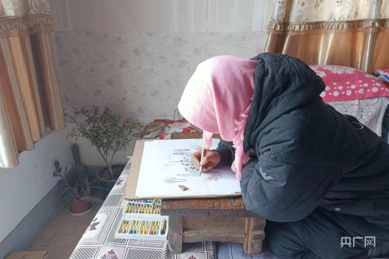 
天津肿瘤医院黄牛代挂号电话票贩子号贩子网上预约挂号,住院检查加快,甘肃民勤：沙乡大婶有本“日记”写满村落故事
