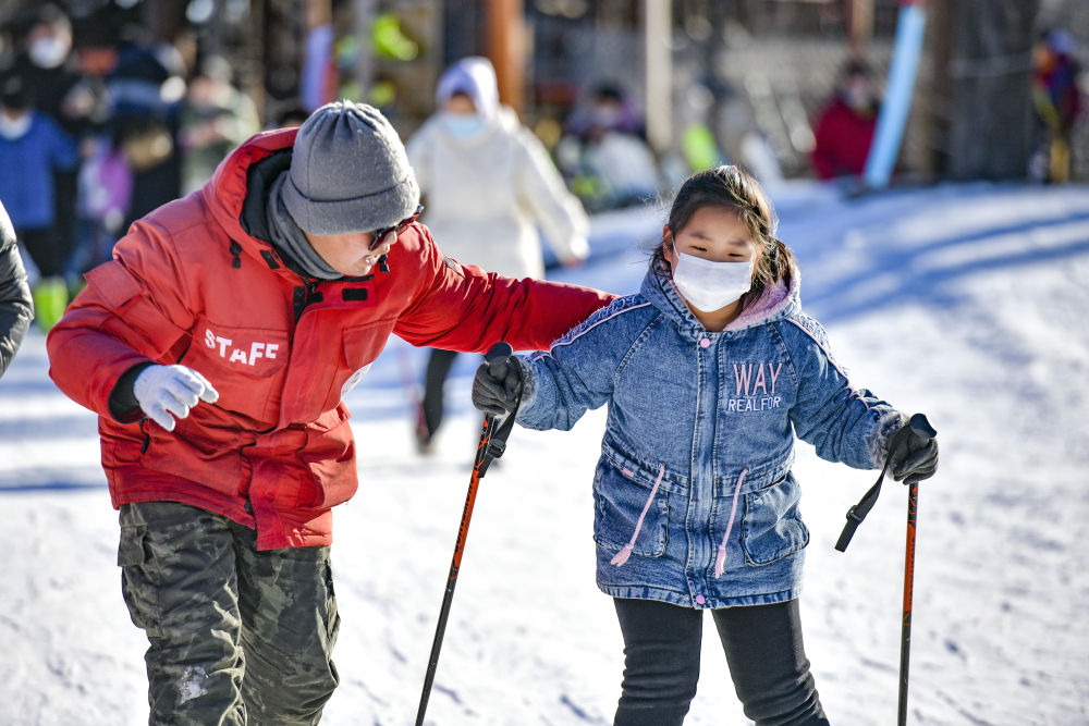 
北京天坛医院黄牛代挂号电话票贩子号贩子网上预约挂号,住院检查加快,教育部部署2023年寒假校外培训治理工作
