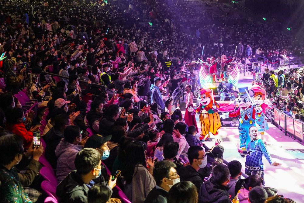 
广州中山一院黄牛代挂号电话票贩子号贩子网上预约挂号,住院检查加快,元旦假期消费市场盘点：人气渐旺，暖意渐浓