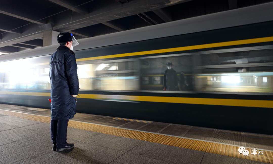 
北京大学第一医院黄牛代挂号电话票贩子号贩子网上预约挂号,住院检查加快,直击春运启幕：忙忙碌碌和大包小包，有人提前半天就来候车……
