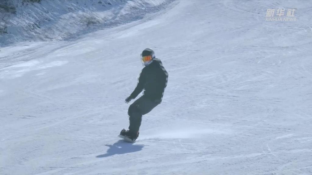 
中山大学中山眼科中心黄牛代挂号电话票贩子号贩子网上预约挂号,住院检查加快,新春走基层丨宁夏泾源：西北小城兴起滑雪热