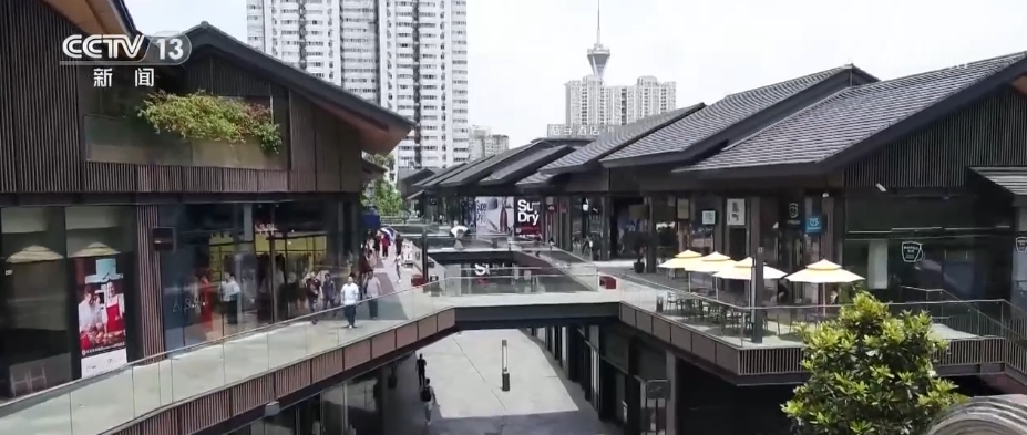 
首都医科大学附属北京朝阳医院黄牛代挂号电话票贩子号贩子网上预约挂号,住院检查加快,“商圈+N”、“焕新”效能……中国经济新亮点不断涌现 消费潜力加速释放
