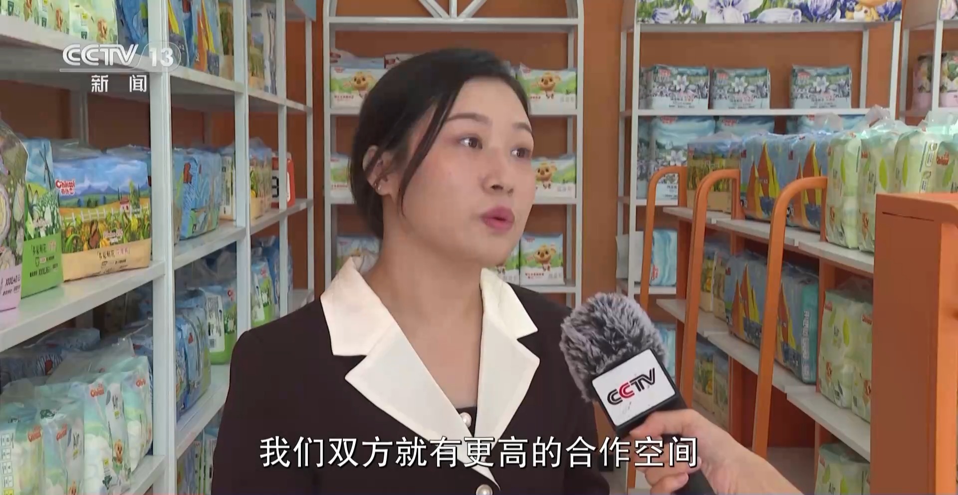 
北京儿童医院黄牛代挂号电话票贩子号贩子网上预约挂号,住院检查加快,外贸与共赢！秋季广交会场面火爆说明什么？