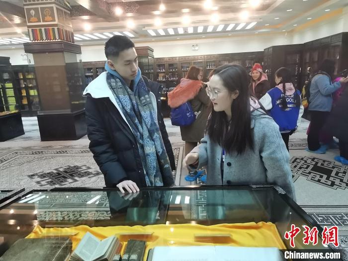 
北京广安门中医院黄牛代挂号电话票贩子号贩子网上预约挂号,住院检查加快,一名“00后”台胞在大陆的中医学习观察
