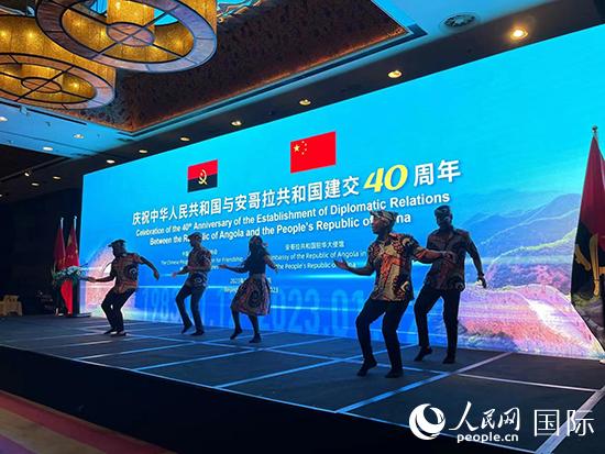 
北京安定医院黄牛代挂号电话票贩子号贩子网上预约挂号,住院检查加快,安哥拉驻华大使：中安建交40年成就瞩目 “一带一路”将惠及沿线所有国家