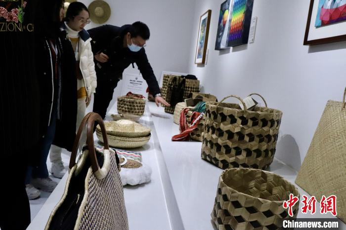 北京协和医院黄牛代挂号电话票贩子号贩子网上预约挂号,住院检查加快,【走进区域看发展】重庆渝中区：探索“保税+实体新零售”新模式