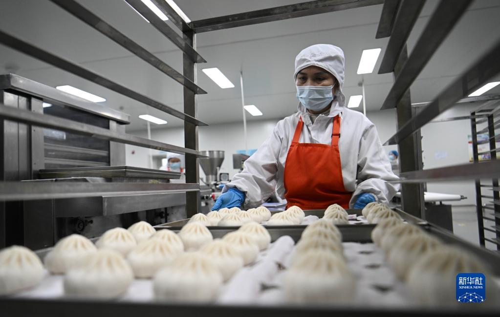 
北医六院黄牛代挂号电话票贩子号贩子网上预约挂号,住院检查加快,强信心·开新局丨“老味道”的“新春天”——天津老字号企业一线见闻