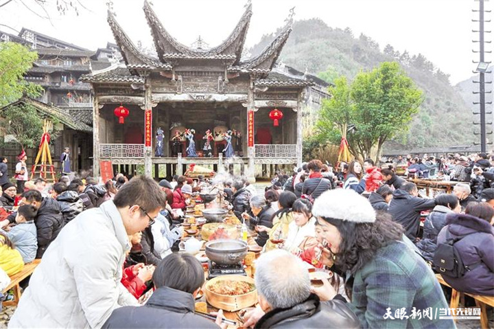 
北京积水潭医院黄牛代挂号电话票贩子号贩子网上预约挂号,住院检查加快,奋进的春天｜贵州：“特意性”旅游资源助力消费扩大升级