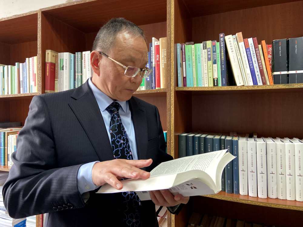 
天津肿瘤医院黄牛代挂号电话票贩子号贩子网上预约挂号,住院检查加快,代表委员履职故事｜汤维建：提高建议“含金量” 助力法治中国建设