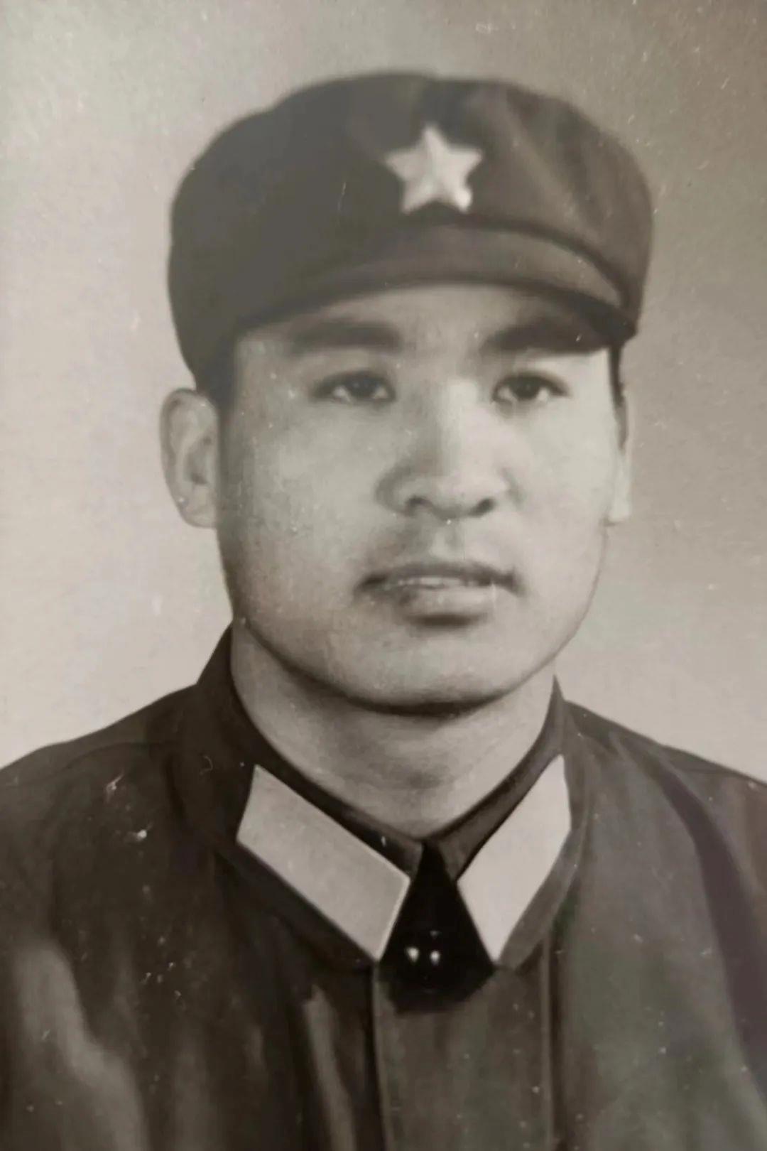 
北医六院黄牛代挂号电话票贩子号贩子网上预约挂号,住院检查加快,一家三代都是空军飞行员，两个人还是“二等功臣”！