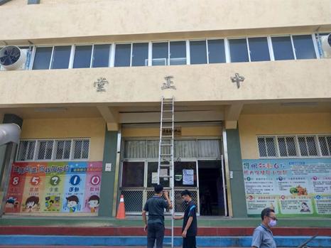 
东部战区总医院黄牛代挂号电话票贩子号贩子网上预约挂号,住院检查加快,台南校园去除“中正”等字样招牌，岛内网友：无聊至极