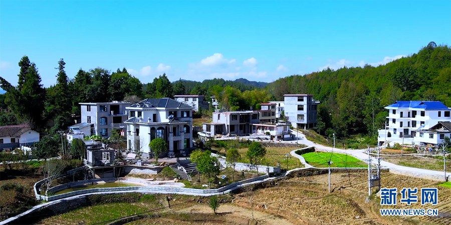 
长春吉大一院黄牛代挂号电话票贩子号贩子网上预约挂号,住院检查加快,乡村振兴在行动｜修路亮灯兴产业，振兴路上再扬鞭——五龙坪村乡村振兴记