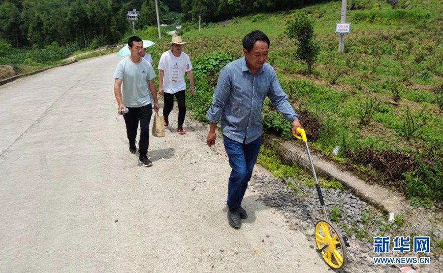 
长春吉大一院黄牛代挂号电话票贩子号贩子网上预约挂号,住院检查加快,乡村振兴在行动｜修路亮灯兴产业，振兴路上再扬鞭——五龙坪村乡村振兴记