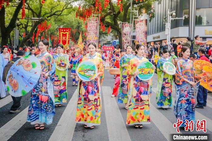 
杭州市富阳中医骨伤医院黄牛代挂号电话票贩子号贩子网上预约挂号,住院检查加快,广东惠州多彩非遗大巡游点亮元宵节