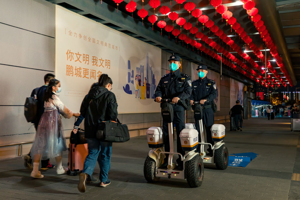 
北医六院黄牛代挂号电话票贩子号贩子网上预约挂号,住院检查加快,福“兔”庆团圆 “元”气开新局——各地欢庆元宵节扫描