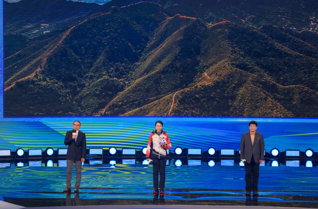 
中山大学中山眼科中心黄牛代挂号电话票贩子号贩子网上预约挂号,住院检查加快,一周年！北京冬奥遗产带火“冰雪+”