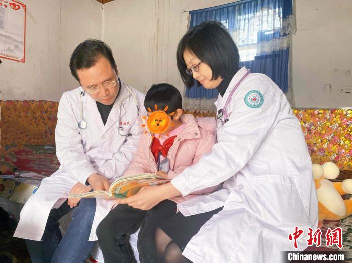 
南京金陵医院黄牛代挂号电话票贩子号贩子网上预约挂号,住院检查加快,浙江援疆医生与新疆“古丽”的“医”路情缘