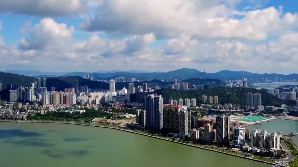 
杭州各大医院黄牛代挂号电话票贩子号贩子网上预约挂号,住院检查加快,新华视点｜这些建议，为了“一老一小”生活更舒心