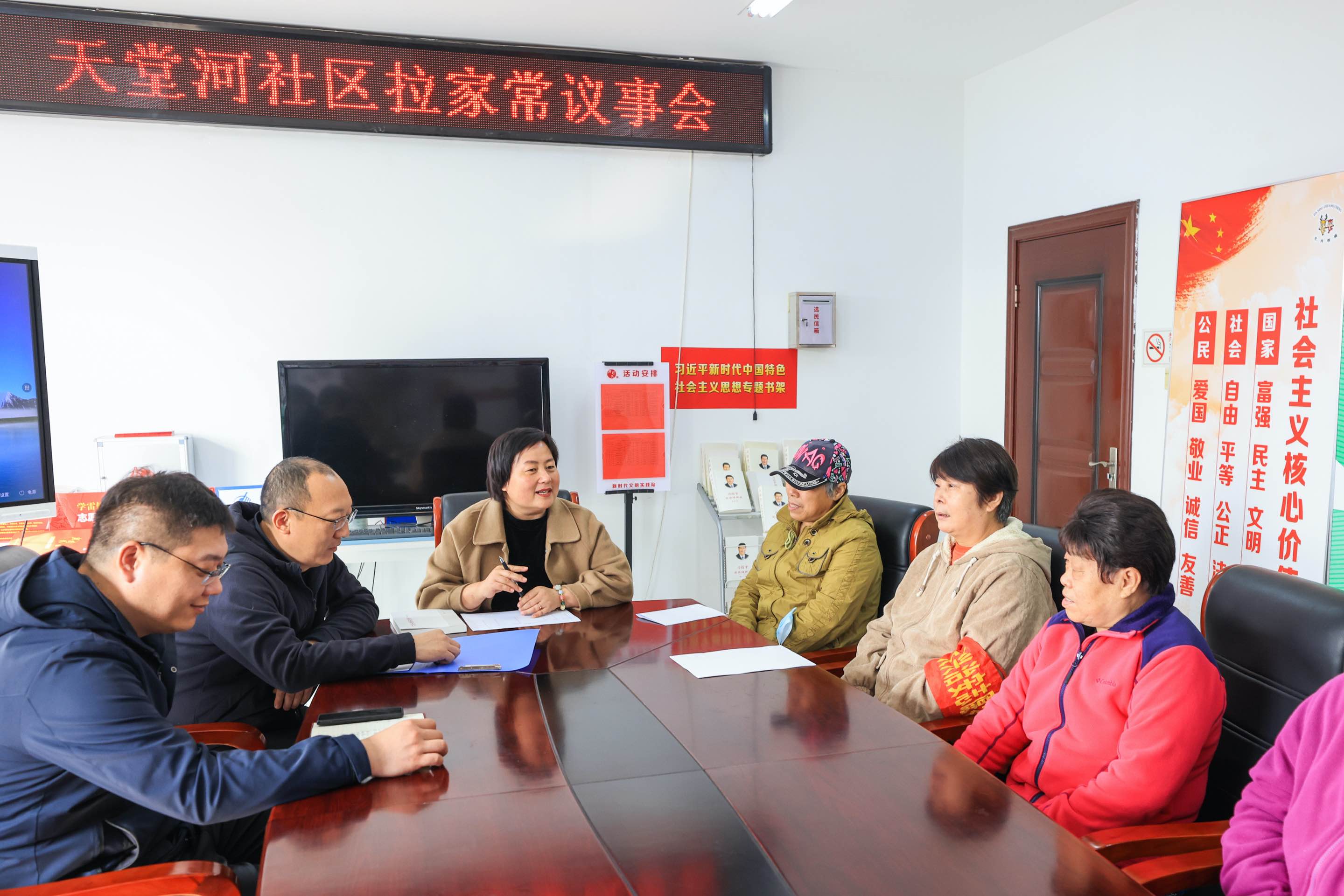 
广州肿瘤医院黄牛代挂号电话票贩子号贩子网上预约挂号,住院检查加快,曾经一年接数百件投诉，北京这个老旧小区这样变身