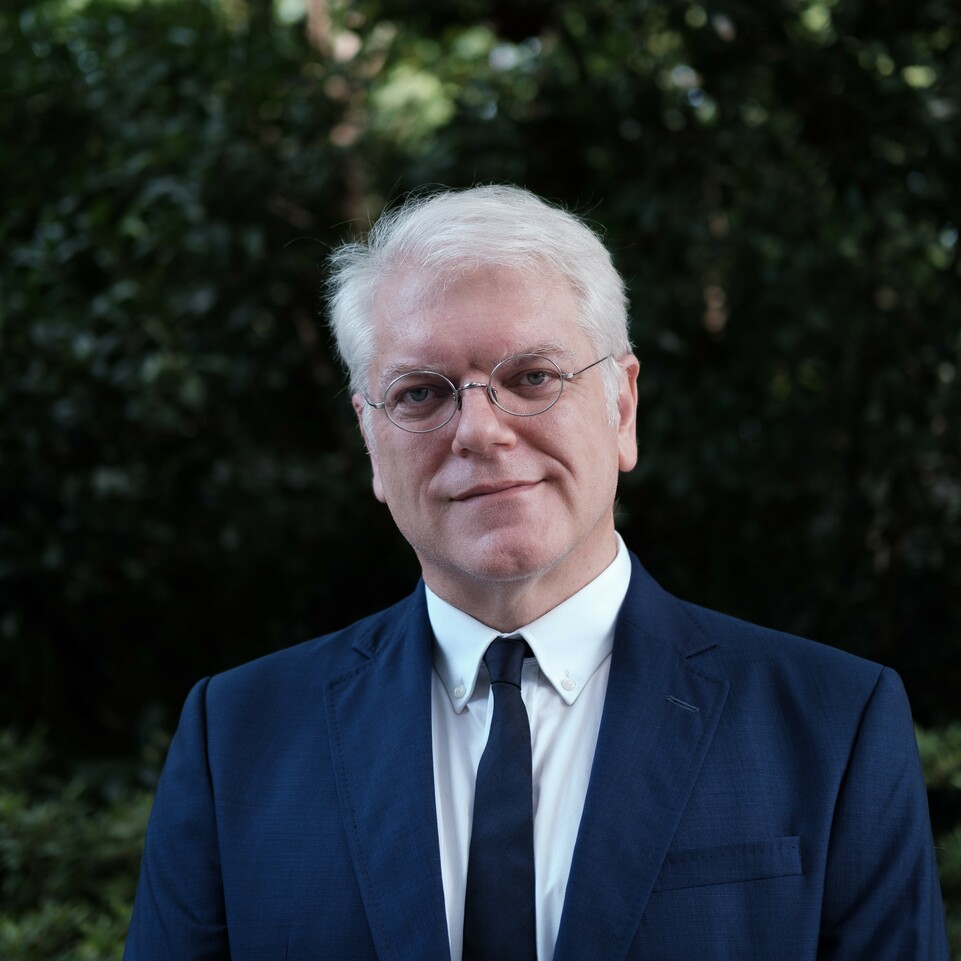 
浙江省人民医院黄牛代挂号电话票贩子号贩子网上预约挂号,住院检查加快,外专谈两会 | 美国学者：中国不断进步而美国正在倒退