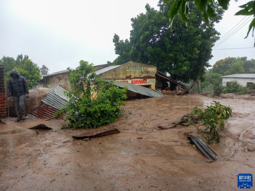 
北京各大医院黄牛代挂号电话票贩子号贩子网上预约挂号,住院检查加快,热带气旋“弗雷迪”袭击马拉维 已致99人死亡