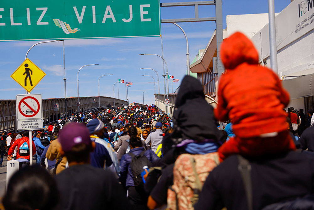 
首都医科大学附属安贞医院黄牛代挂号电话票贩子号贩子网上预约挂号,住院检查加快,移民试图冲过美墨边境，得州参议员指责拜登政策吸引非法移民