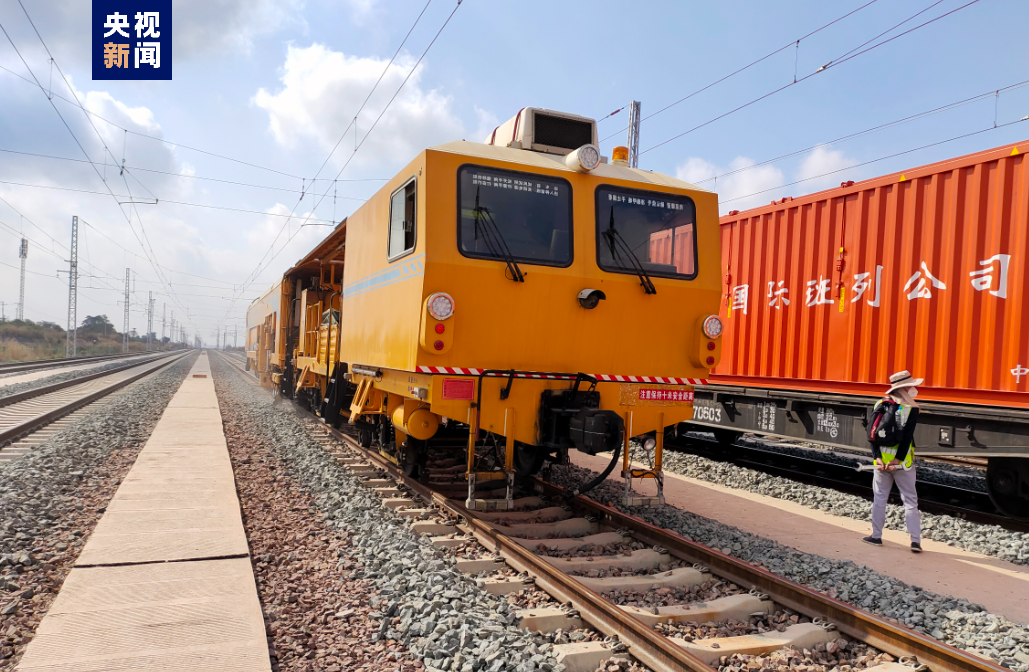 
中日友好医院黄牛代挂号电话票贩子号贩子网上预约挂号,住院检查加快,中老铁路境外段完成首次集中修施工