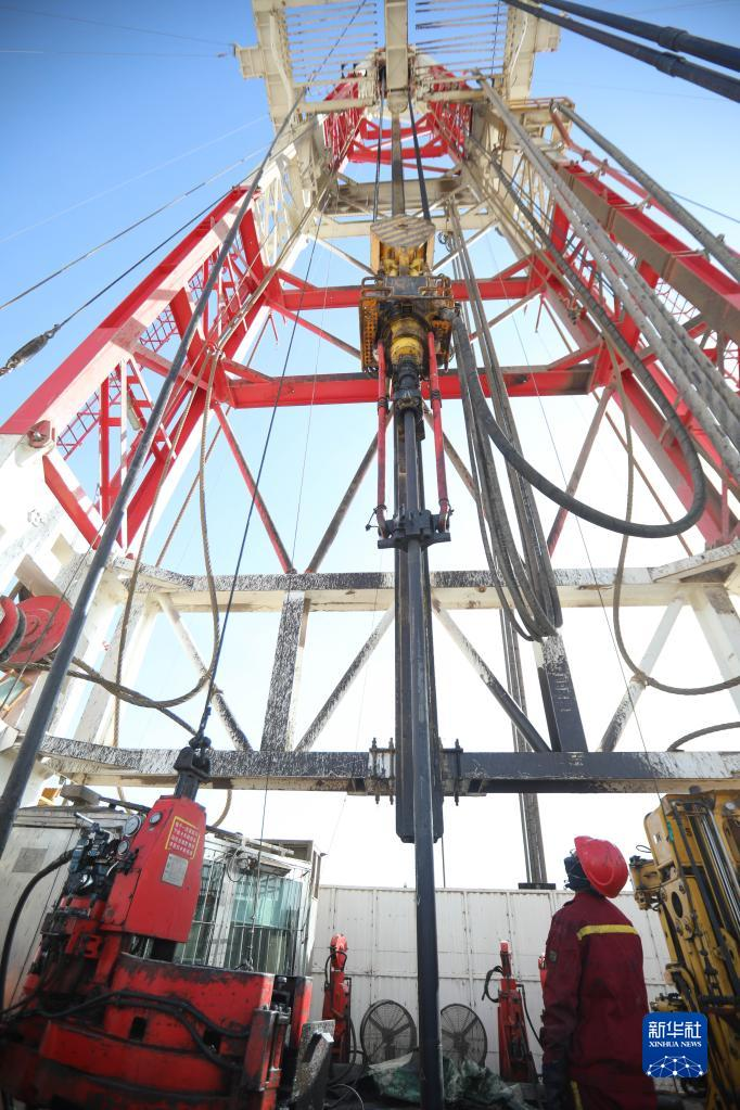 
北京同仁医院黄牛代挂号电话票贩子号贩子网上预约挂号,住院检查加快,井深9396米！进军万米深地还远吗？