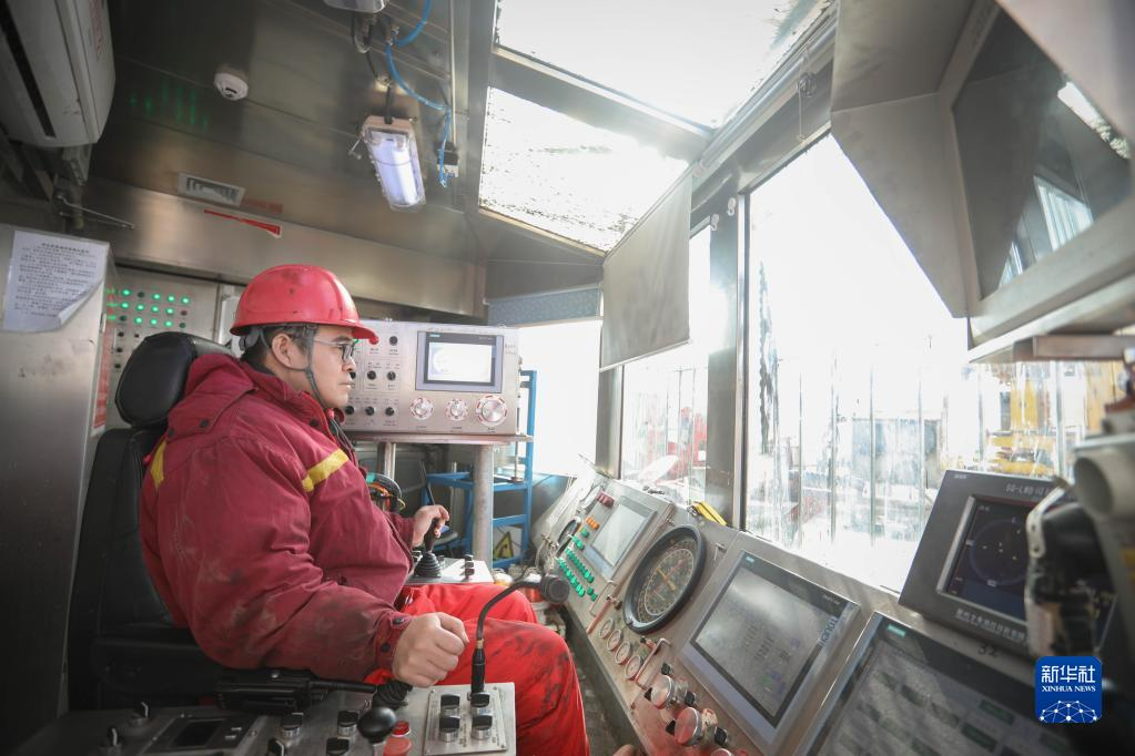 
北京同仁医院黄牛代挂号电话票贩子号贩子网上预约挂号,住院检查加快,井深9396米！进军万米深地还远吗？