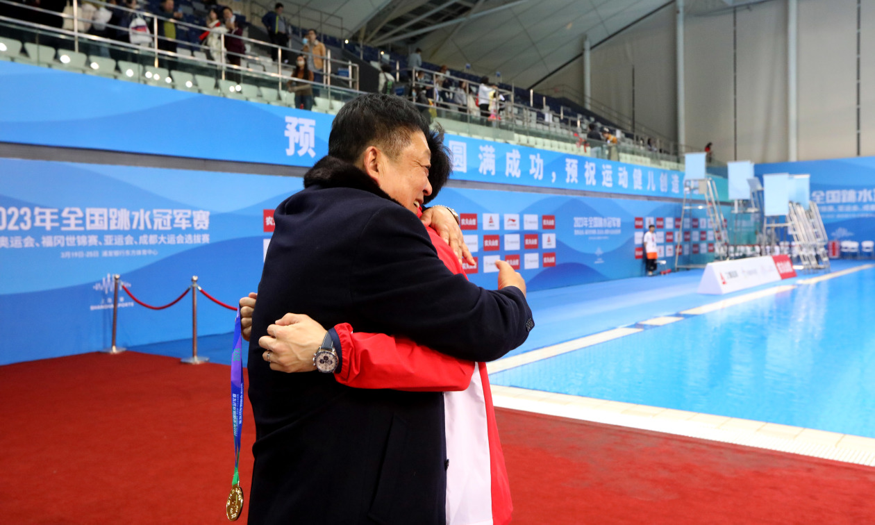 
首都医科院整形外科医院黄牛代挂号电话票贩子号贩子网上预约挂号,住院检查加快,2023全国跳水冠军赛在上海开赛：练俊杰杨昊获男子双人10米跳台金牌