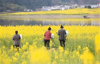 
上海肺科医院黄牛代挂号电话票贩子号贩子网上预约挂号,住院检查加快,“共富画娘”执笔绘春色（侨乡新貌）