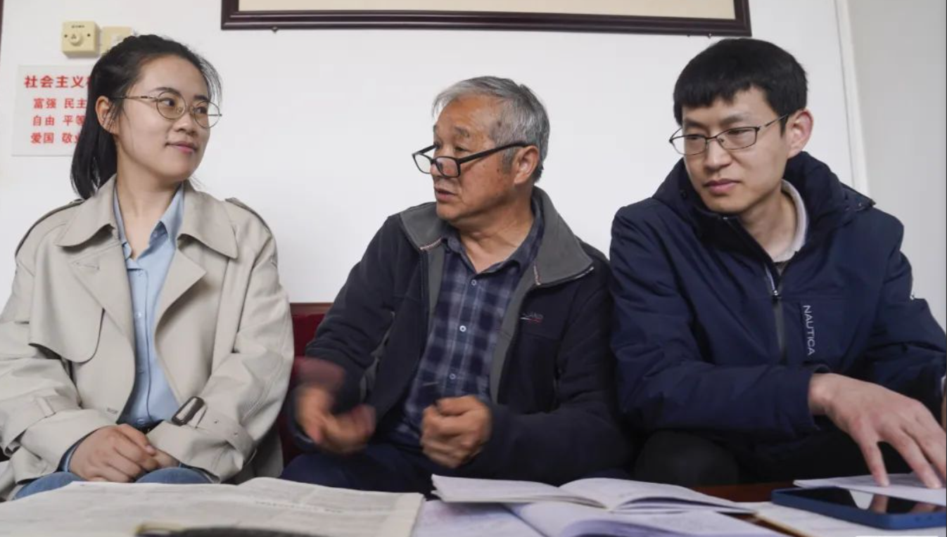 
湖南中医附一医院黄牛代挂号电话票贩子号贩子网上预约挂号,住院检查加快,有点震撼！他已写下400万字的手写教案→