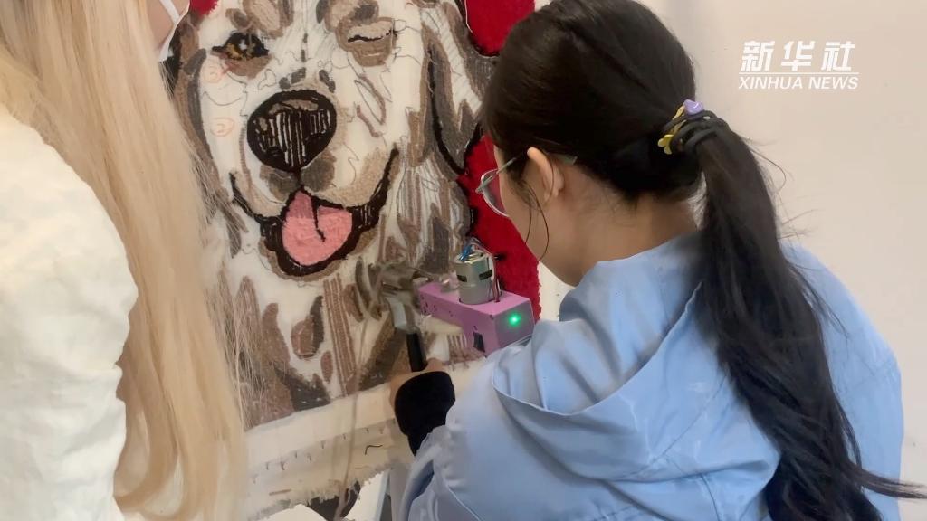 
上海中山医院黄牛代挂号电话票贩子号贩子网上预约挂号,住院检查加快,新华视点｜透视被催热的“解压经济”