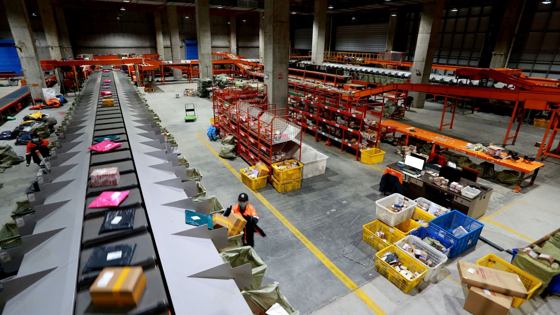 
首都医科大学附属北京同仁医院黄牛代挂号电话票贩子号贩子网上预约挂号,住院检查加快,开局加把劲儿丨快递物流加速“跑” 为中国经济注入更多信心