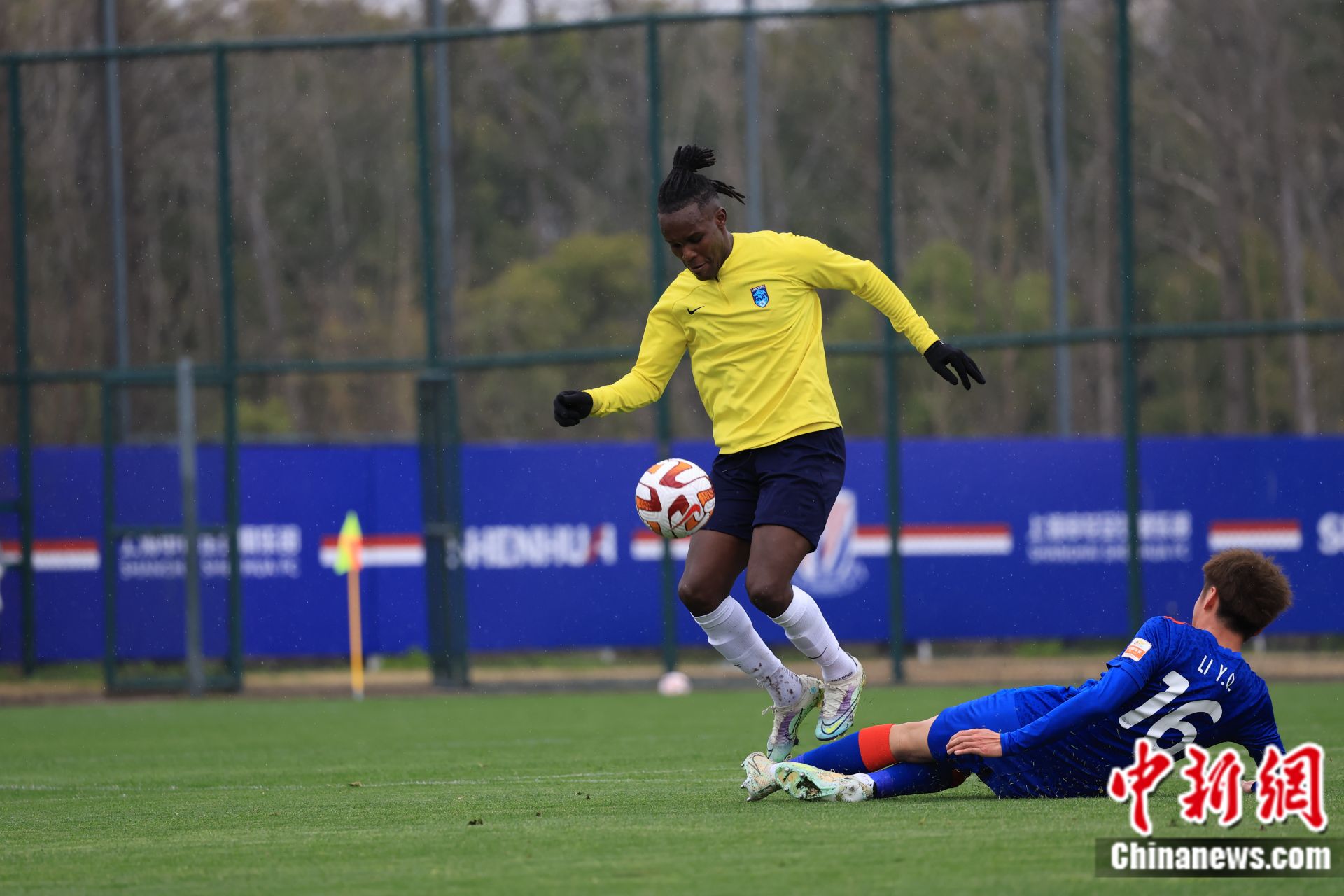 
东部战区总医院黄牛代挂号电话票贩子号贩子网上预约挂号,住院检查加快,洪都拉斯外援卡斯蒂略：很高兴来到中国 想逛一逛北京