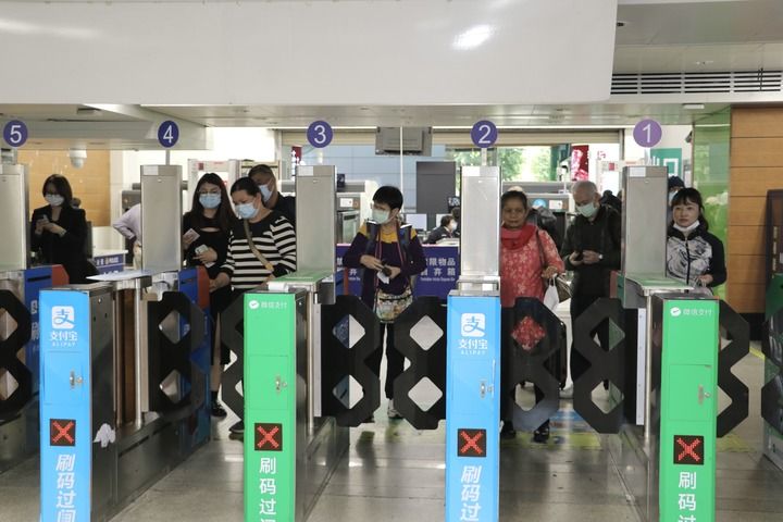 
北京安贞医院黄牛代挂号电话票贩子号贩子网上预约挂号,住院检查加快,奋进的春天｜深圳站春运后客流不减反增折射经济脉动