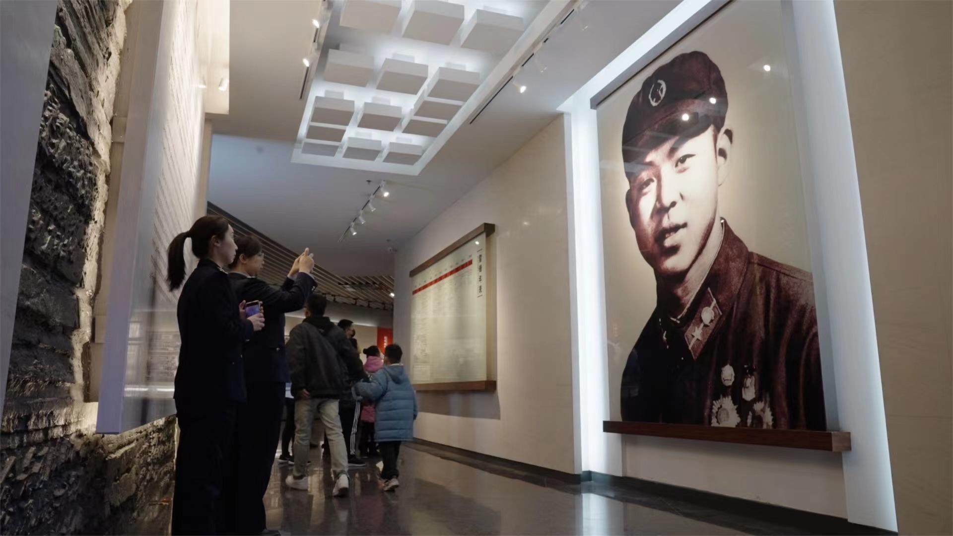 
成都华西医院黄牛代挂号电话票贩子号贩子网上预约挂号,住院检查加快,主播说联播丨22年人生成永恒，他的精神属于每个中国人